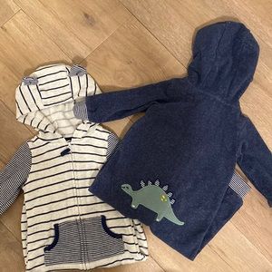 Set of two hooded Carter’s Zip Jumpsuits, Size 12 Months , Bear Ears + Dino Bum